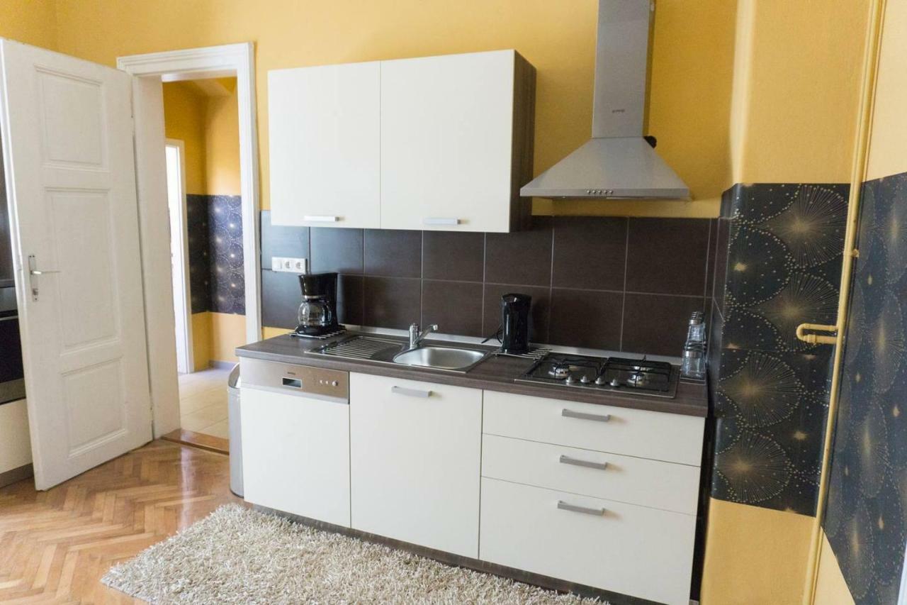 Luxory Apartment The Soul Of City มาริบอร์ ภายนอก รูปภาพ